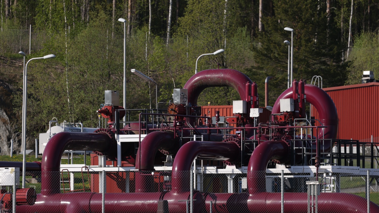 Газпром продължава да подава природен газ за Европа през територията