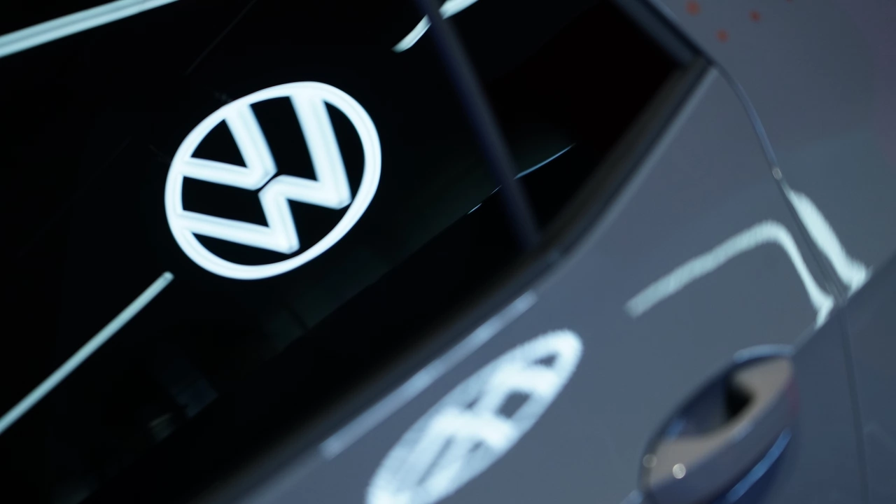 Германският автопроизводител Фолксваген Volkswagen публикува днес разочароващи данни за продажбите