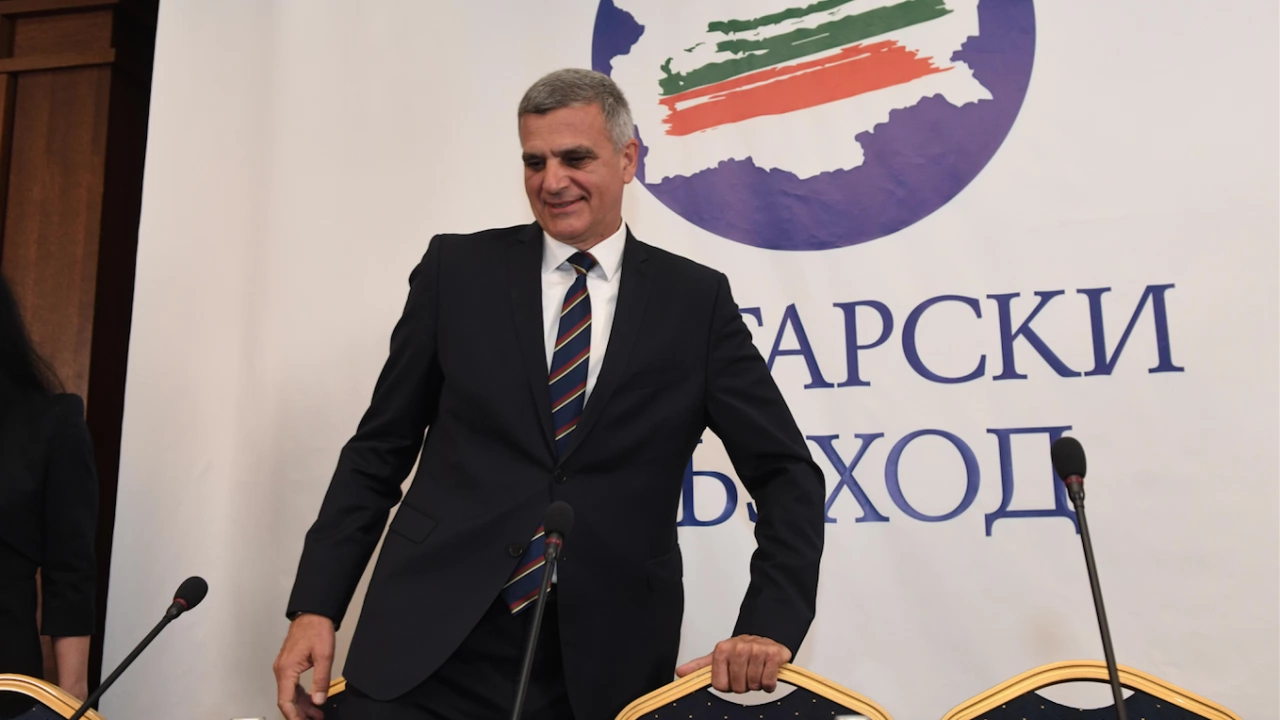 учреди партия Български възход Бившият служебен премиер реши да поведе своя