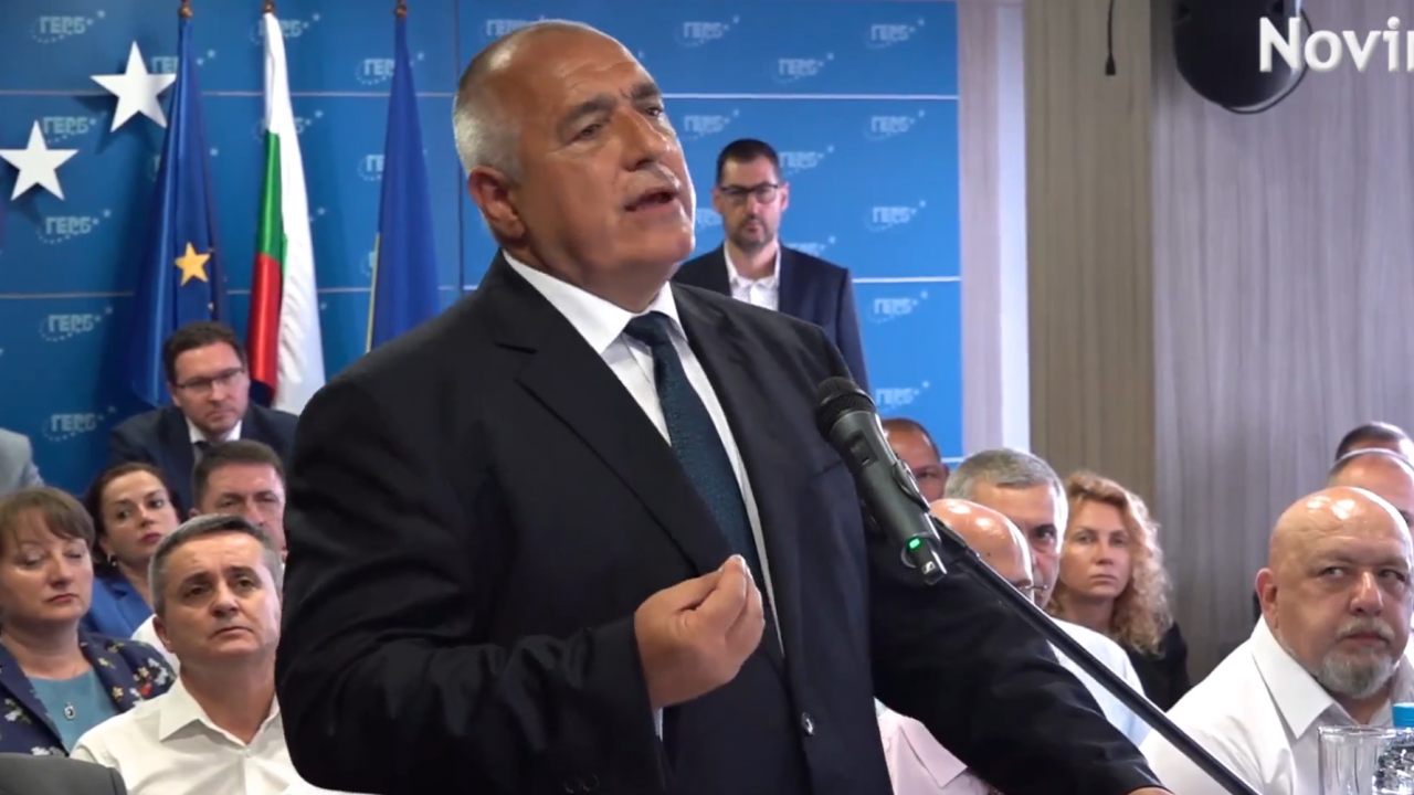 Борисов подкрепи Френското предложение за РС Македония, даде на Кирил Петков 59 депутати