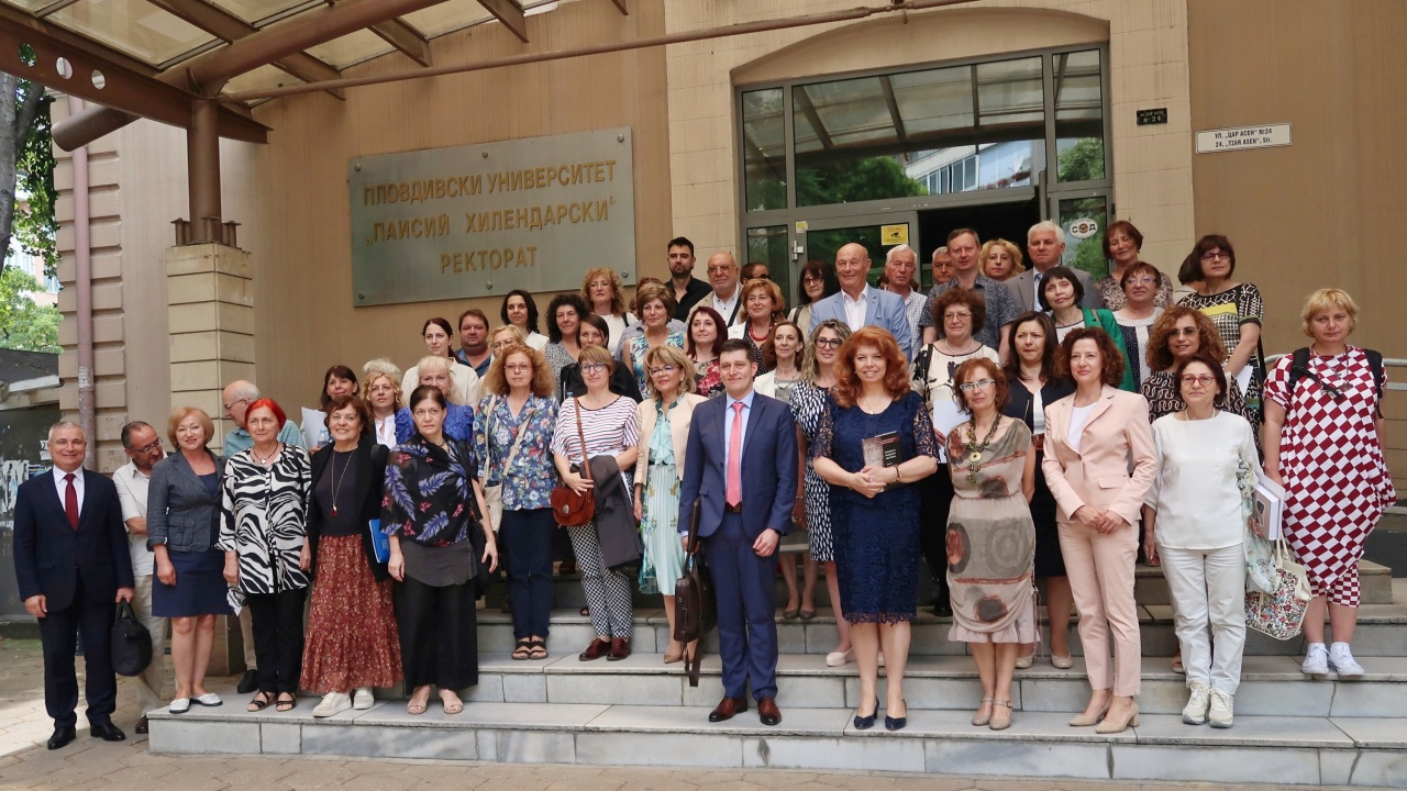 Пълна подкрепа за създаването на Български национален културен институт по