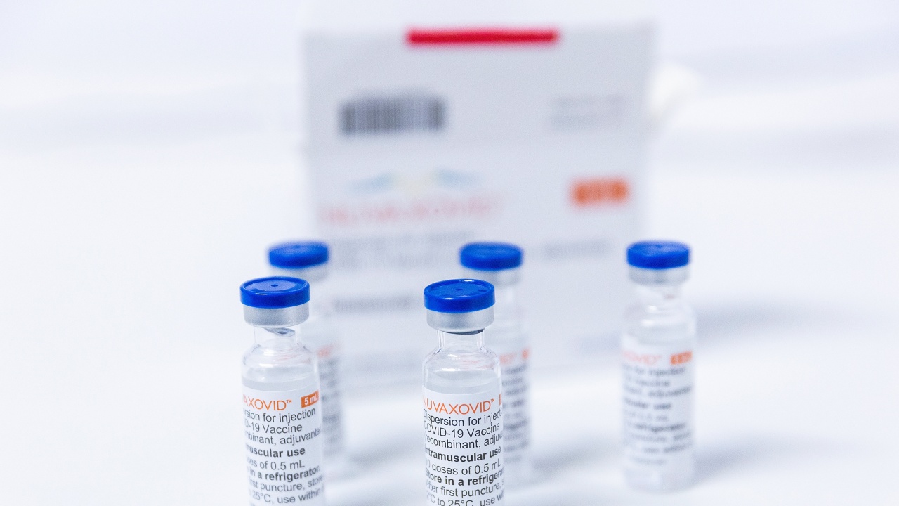 Дания ще предложи по-късно тази година четвърта доза ваксина срещу