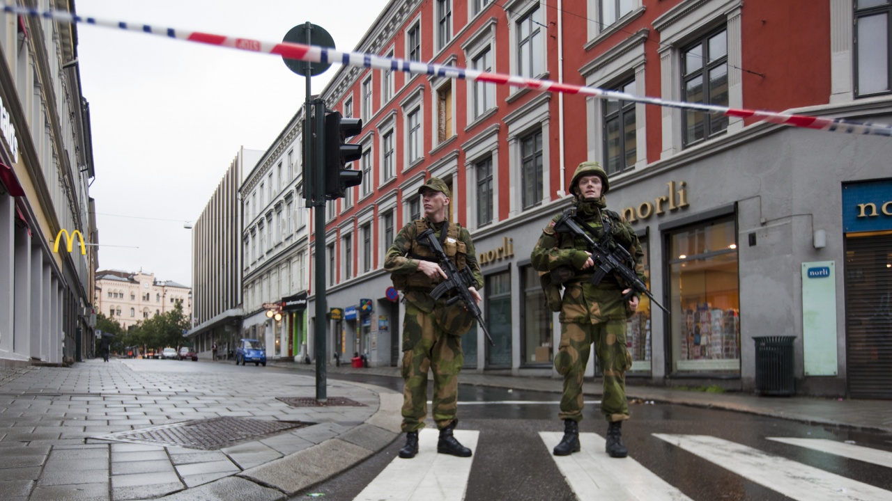 Стрелбата в норвежката столица Осло, при която през нощта загинаха