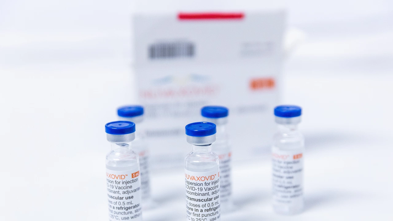 Дания ще предложи по късно тази година четвърта доза ваксина срещу