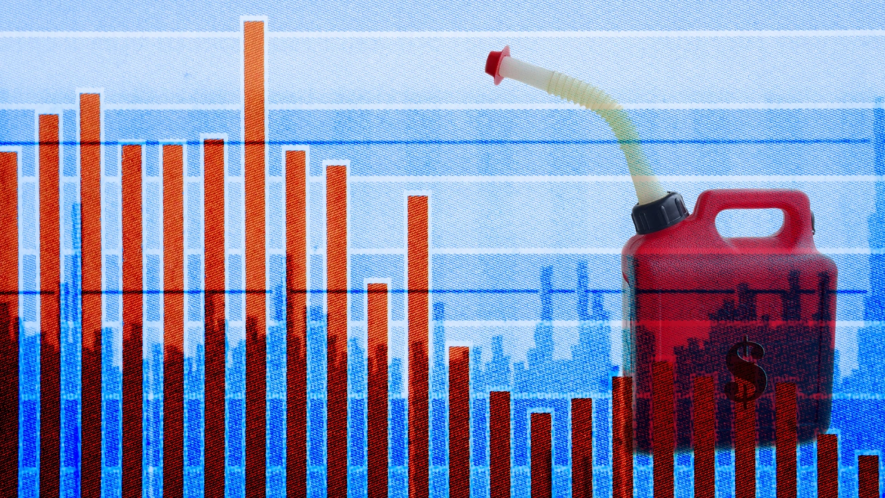 Петролът поевтиня с 2 процента в ранната търговия днес увеличавайки