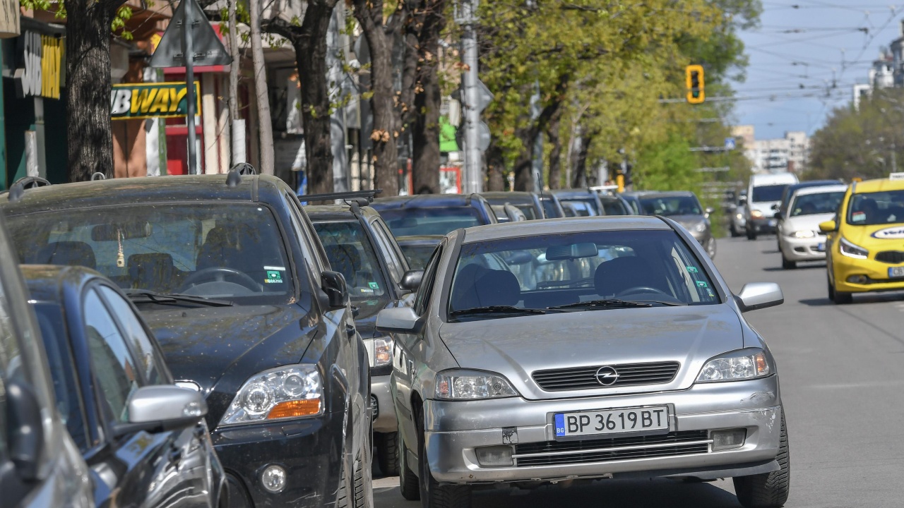 Над 52 хил. фиша за неправилно паркиране са издадени за 11 месеца в София