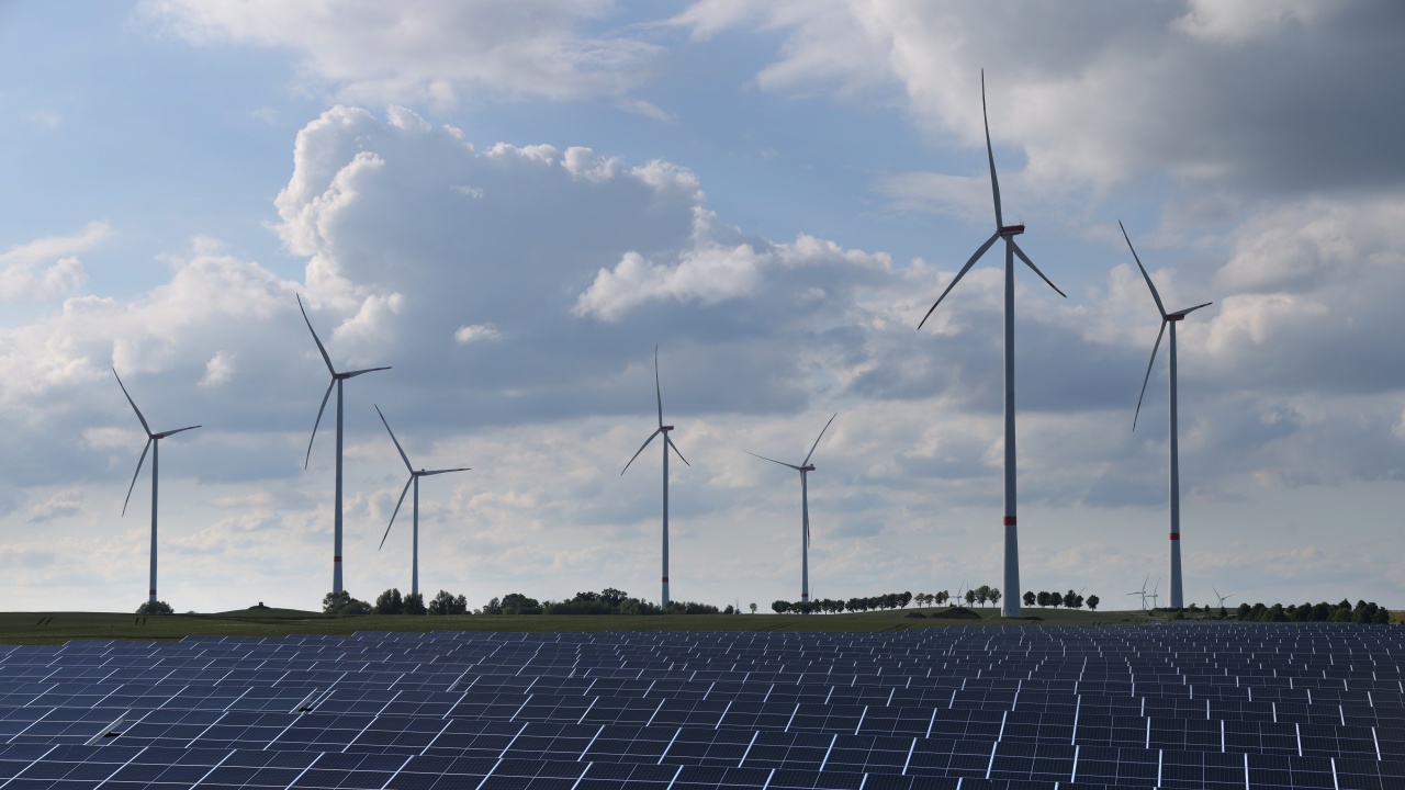 За денонощие в Европа делът на електроенергията, произведена от вятърни централи, е 8,5 процента