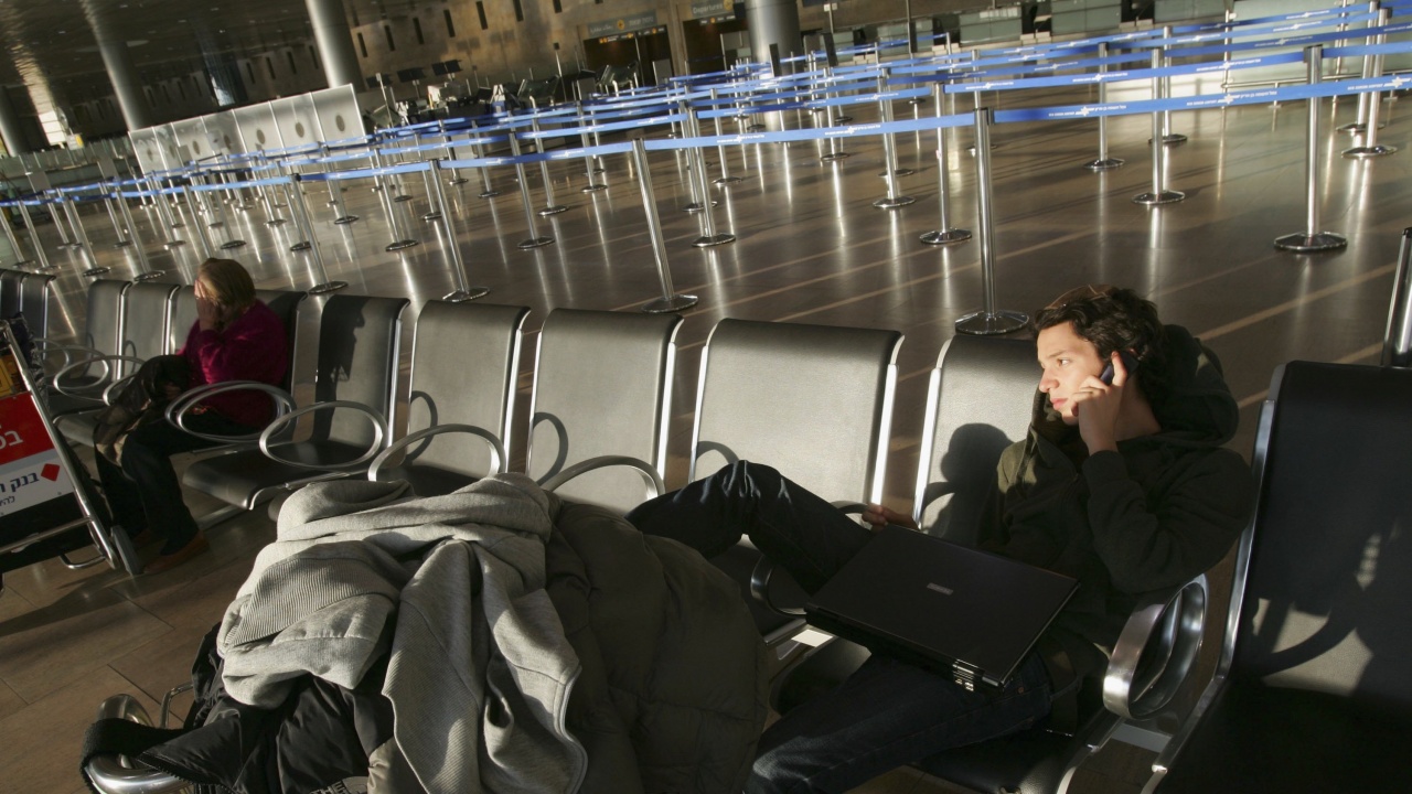 Нова стачка ще има на парижкото летище "Шарл дьо Гол"