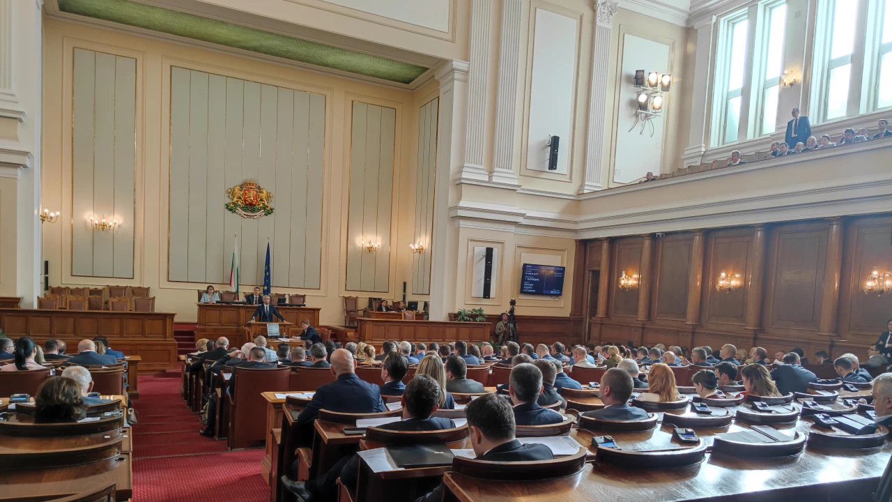 Депутатите започват работа по обсъждане и второ гласуване на актуализацията
