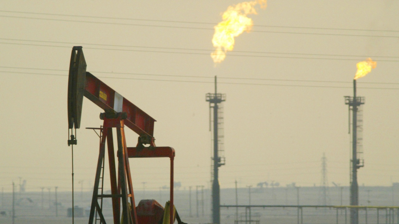 Петролът на ОПЕК спадна до 113 долара за барел