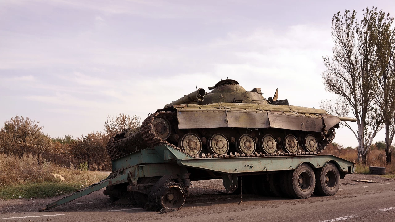 От щаба на украинското разузнаване съобщиха че големите военни заводи