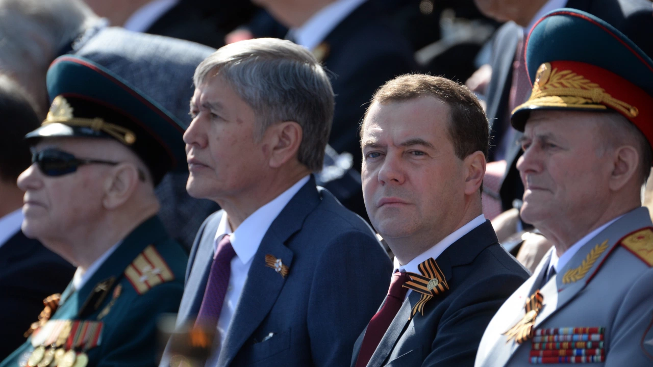 Бившият руски президент Дмитри Медведев напомни за последиците от прибягването