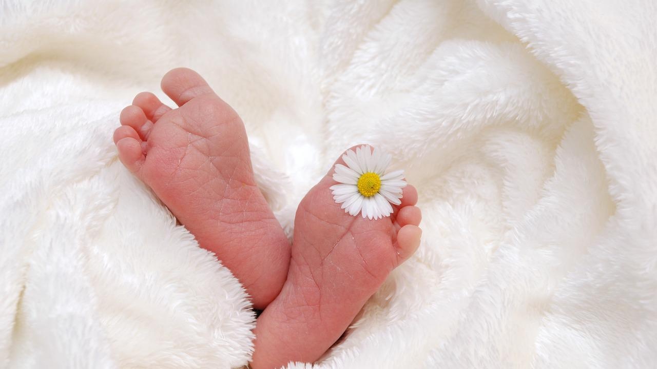 Електронно табло ще съобщава за раждането на бебе