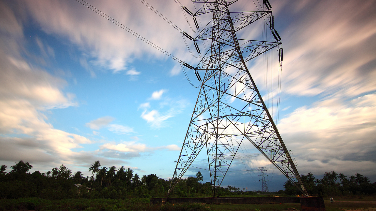 Изтъргуваната електроенергия на БНЕБ за юни е с 19,5 на сто повече спрямо май