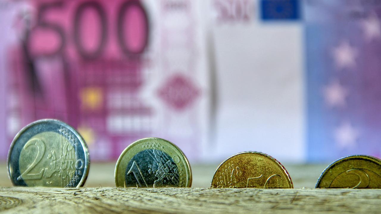 ЕК прогнозира 12,5% годишна инфлация за България