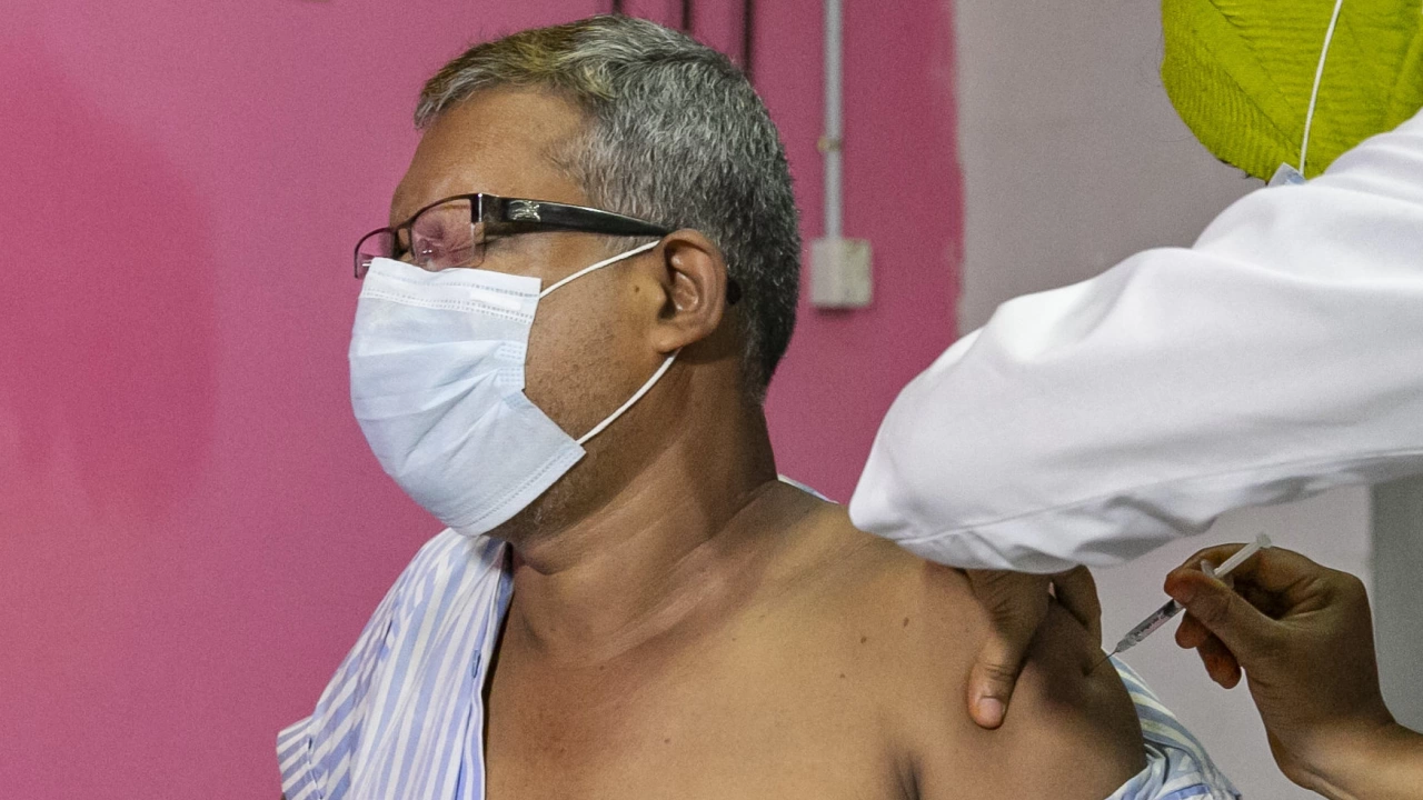 Поставените по инициатива на индийското правителство ваксини срещу COVID 19 достигнаха