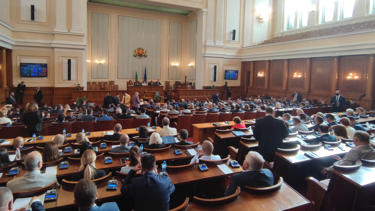 Парламентът прие на първо четене промени в Закона за ветеринарномедицинската дейност