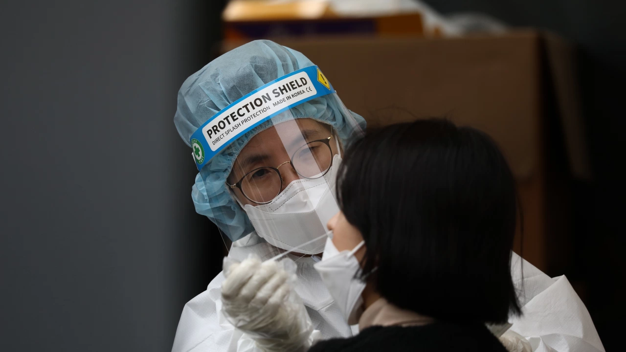 Новите случаи на коронавирус в Южна Корея останаха днес под