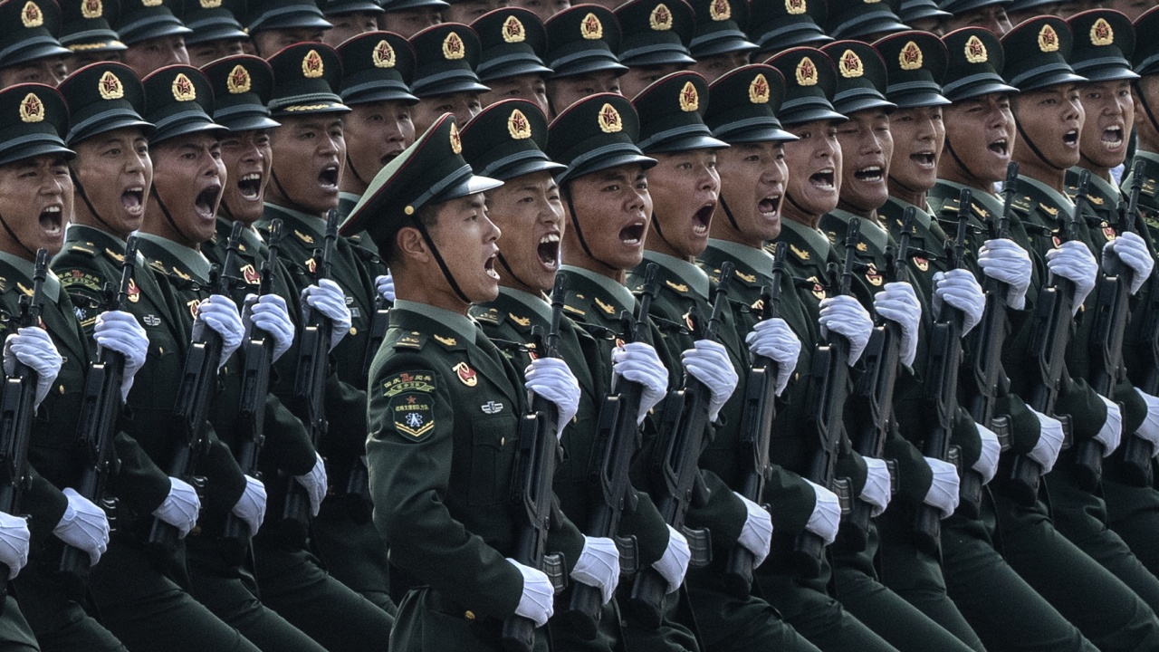 Руският в. "Независимая газета": Китай конкурира военните на Русия в Африка