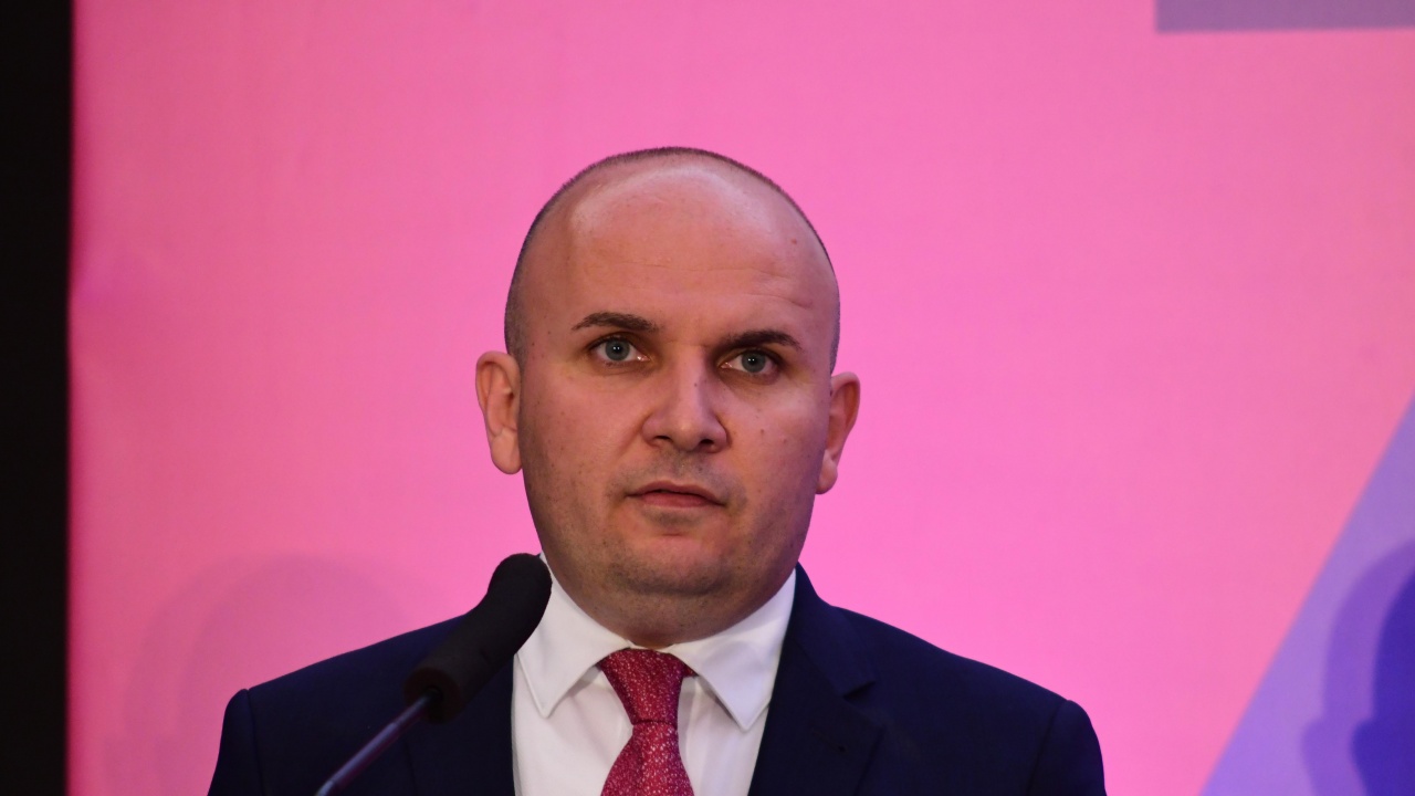 Евродепутат се опасява от нови безредици на Балканите