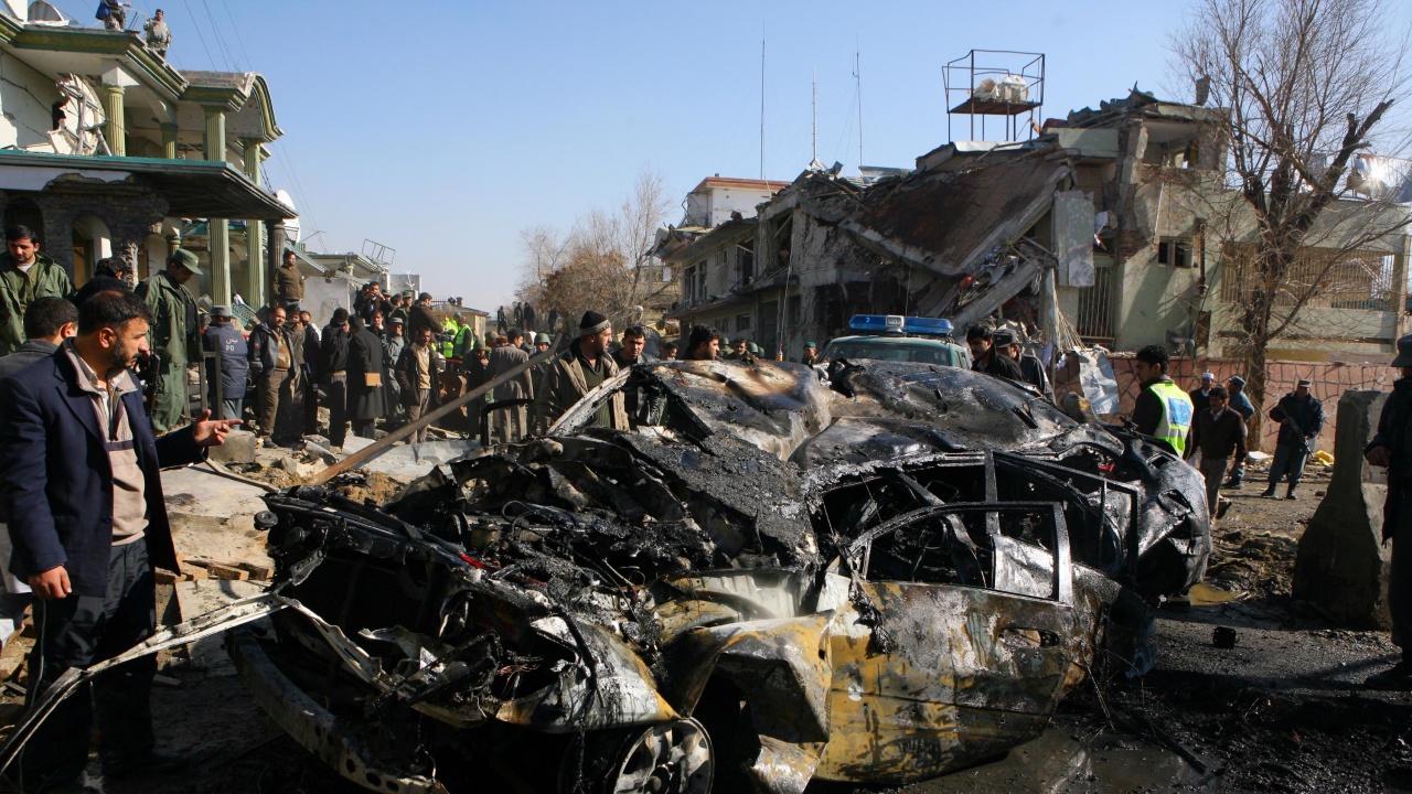 Осем убити в атентат в Кабул