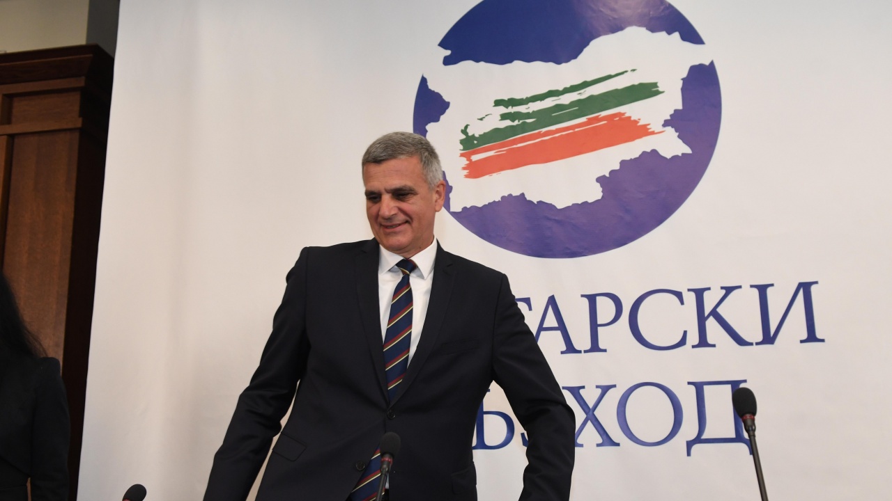 Стефан Янев: Големите началници са българските избиратели