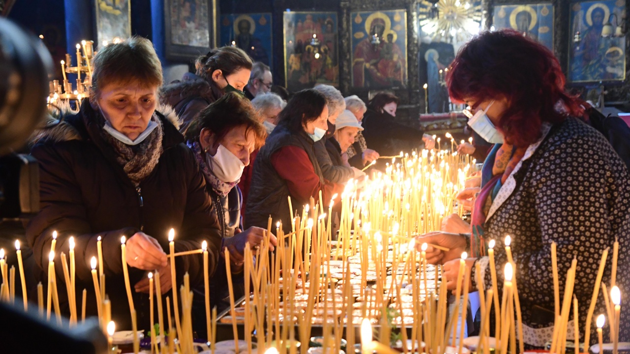 Православната църква почита архидякон Лаврентий