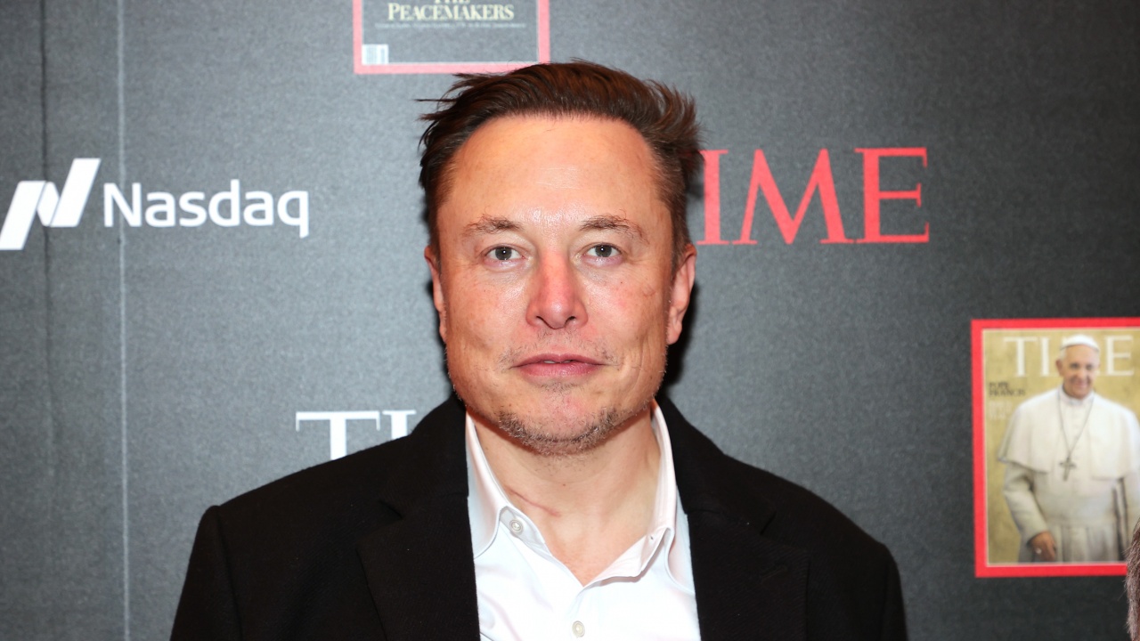 Главният изпълнителен директор на производителя на електромобили Тесла (Tesla) Илон
