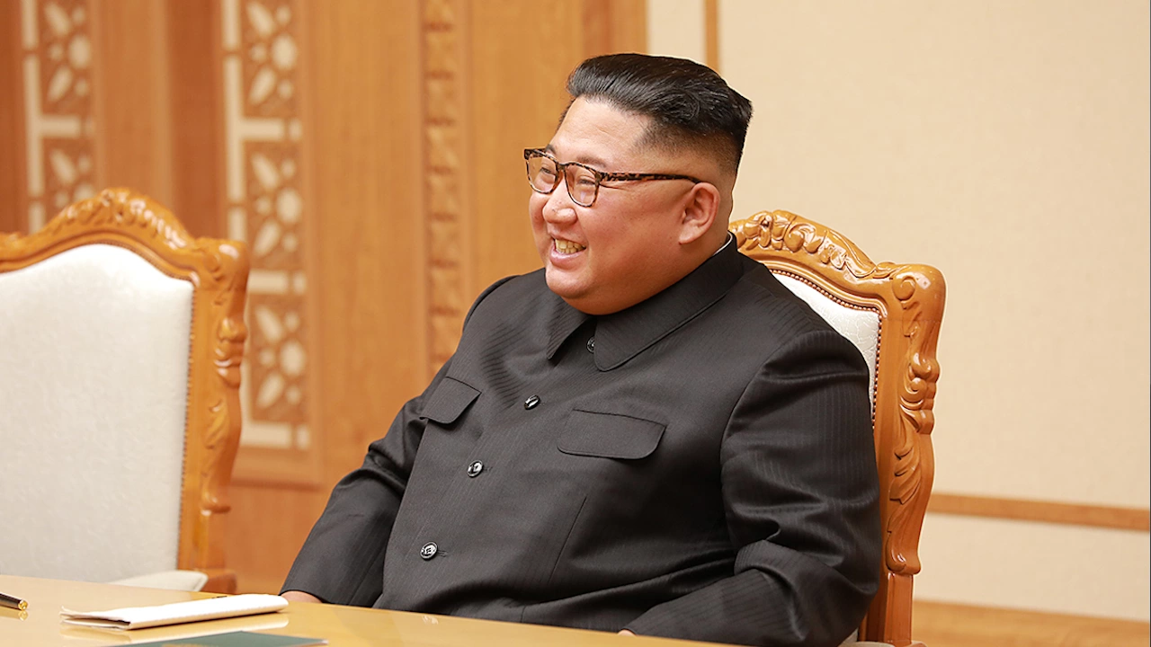 Северна Корея е заявила готовност да изпрати 100 хил войници