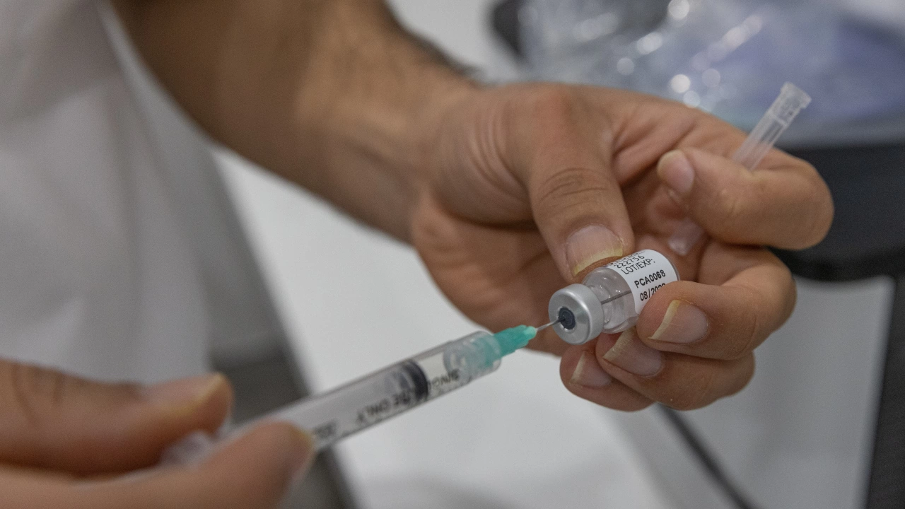 Европейските агенции по лекарствата могат да разрешат използването на ваксини