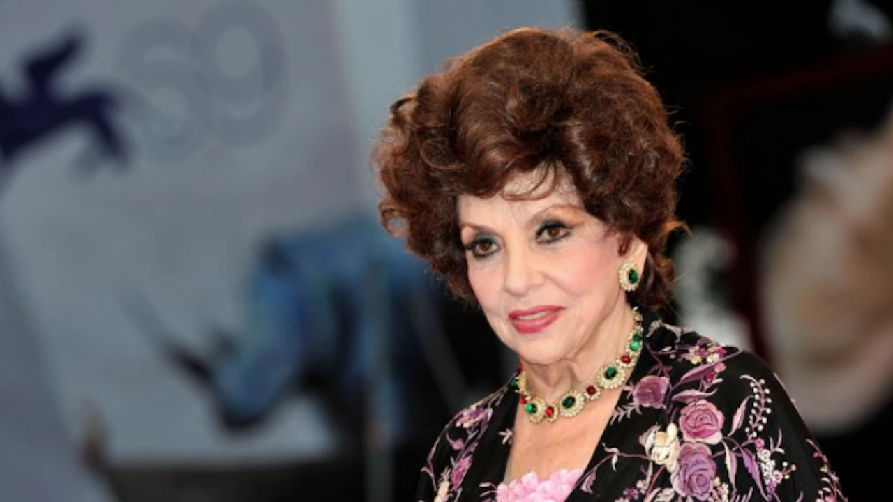 95 годишната световноизвестна италианска кинозвезда Джина Лолобриджида ще се кандидатира за