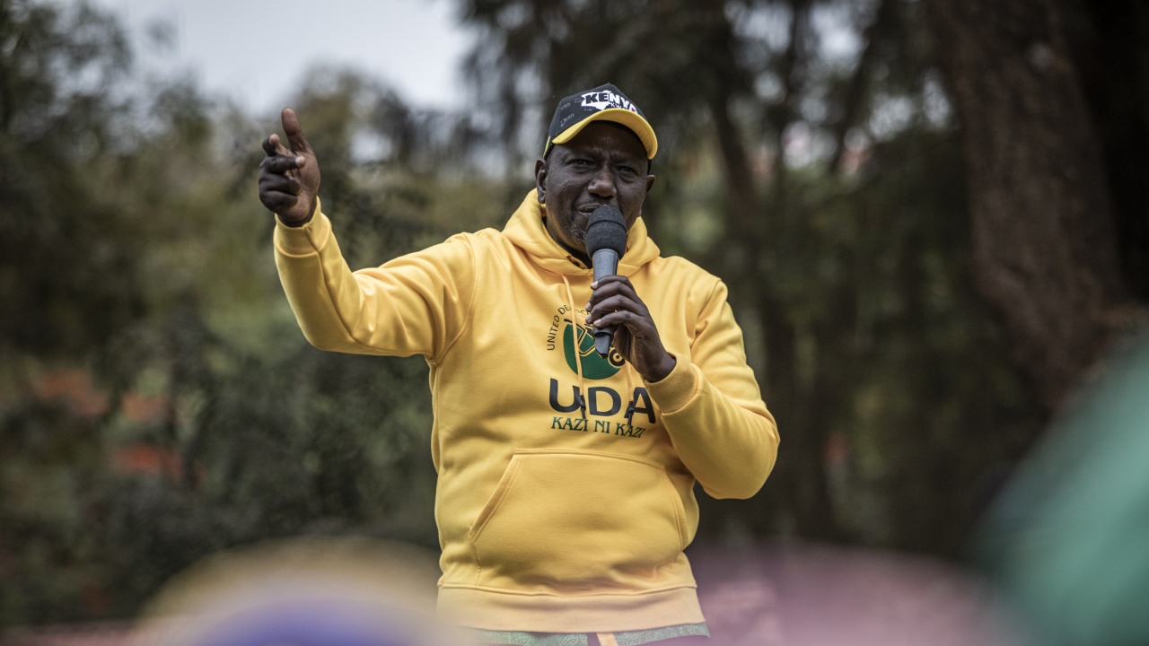 Вицепрезидентът на Кения Уилям Руто беше обявен за победител на изборите