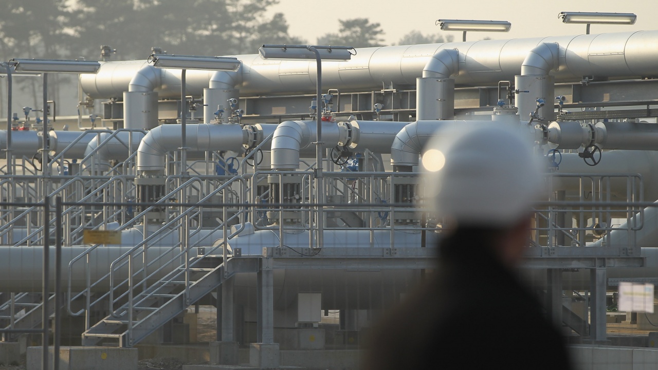 Доставките на газ през Украйна и по "Северен поток-1" продължават без промяна