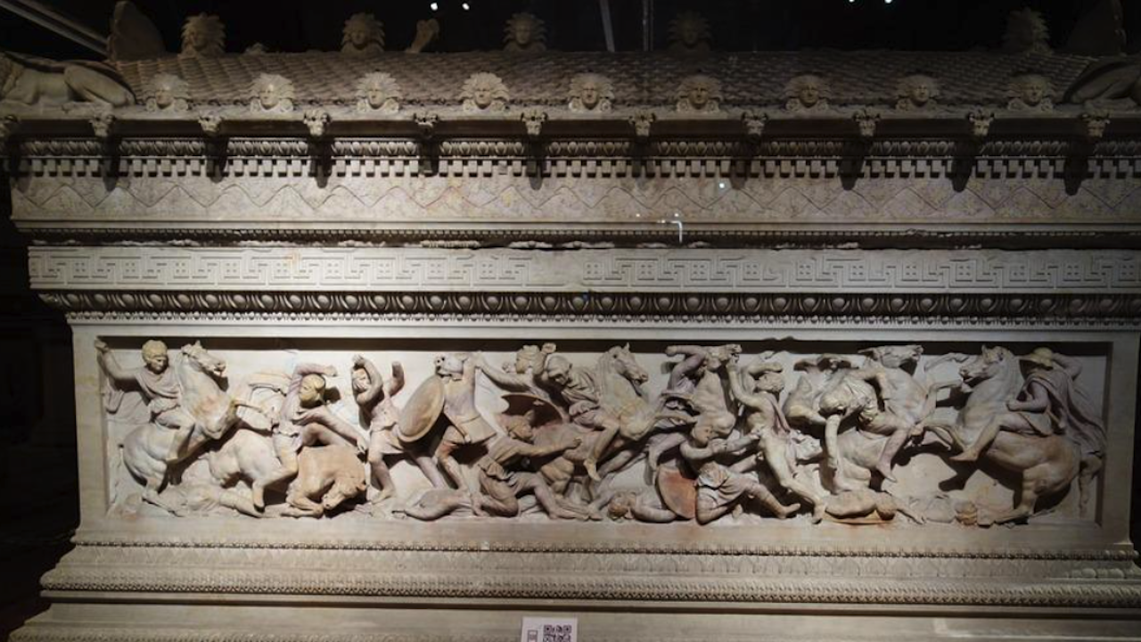 Каменен саркофаг от антична Рациария е експонат на август в НАМ