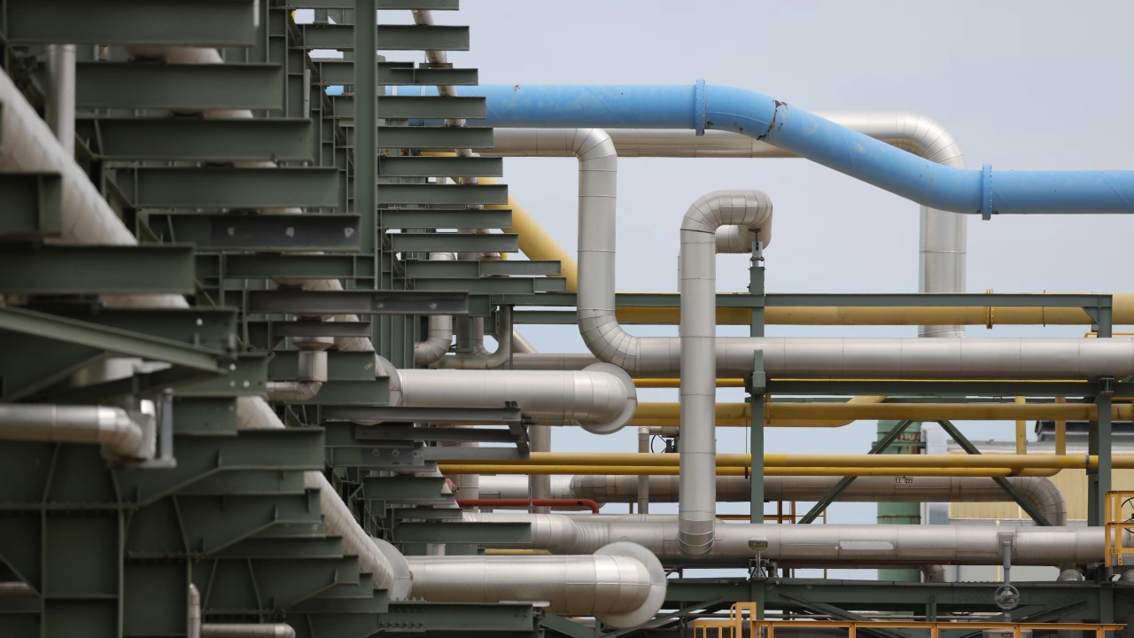 Германия обяви налог от 2 4 цента за киловатчас върху газа