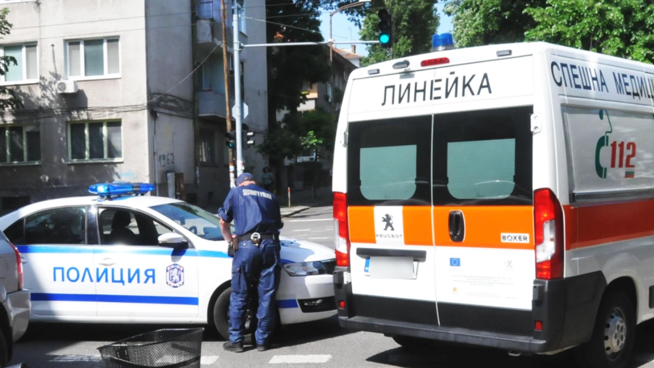 Микробус блъсна 3 годишно дете в Сливенско съобщиха от полицията На 18