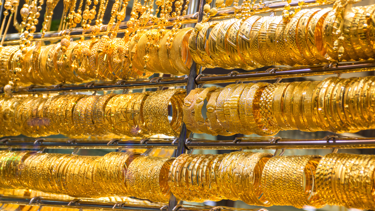 Задигнаха злато за 50 бона от заложна къща в Казанлък