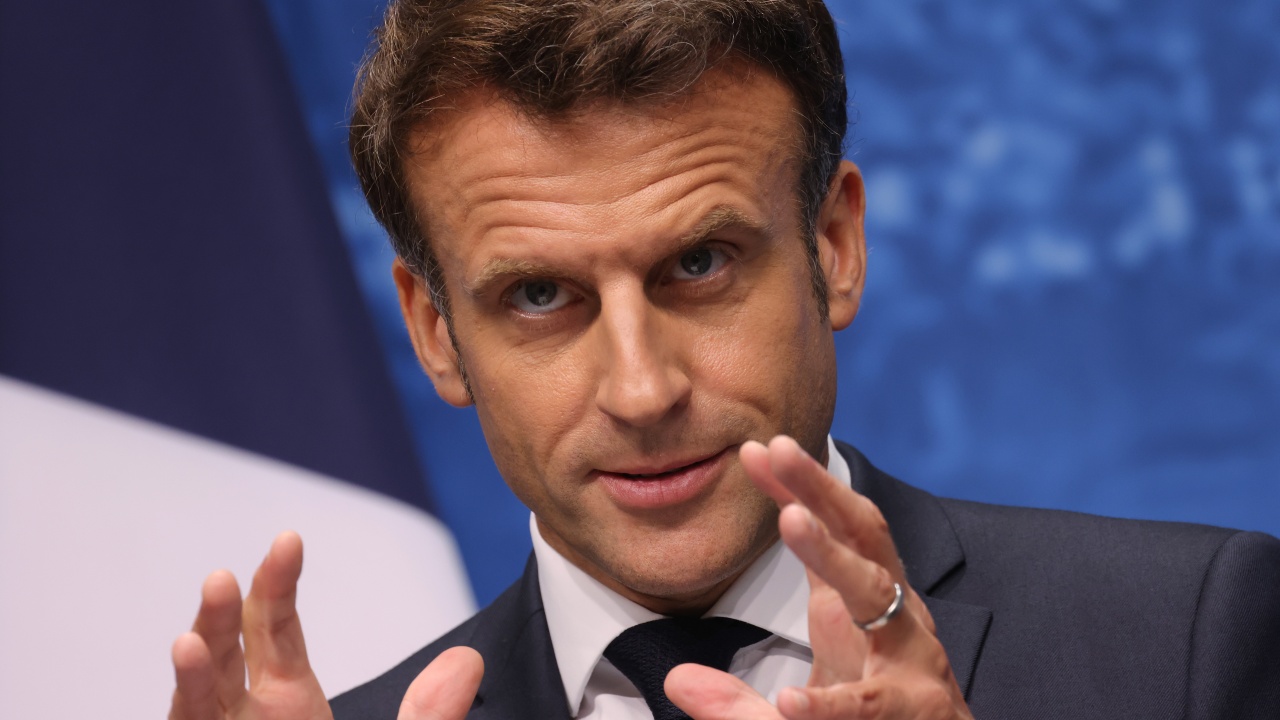 Френският президент обеща, че подкрепата на ЕС за Украйна, която