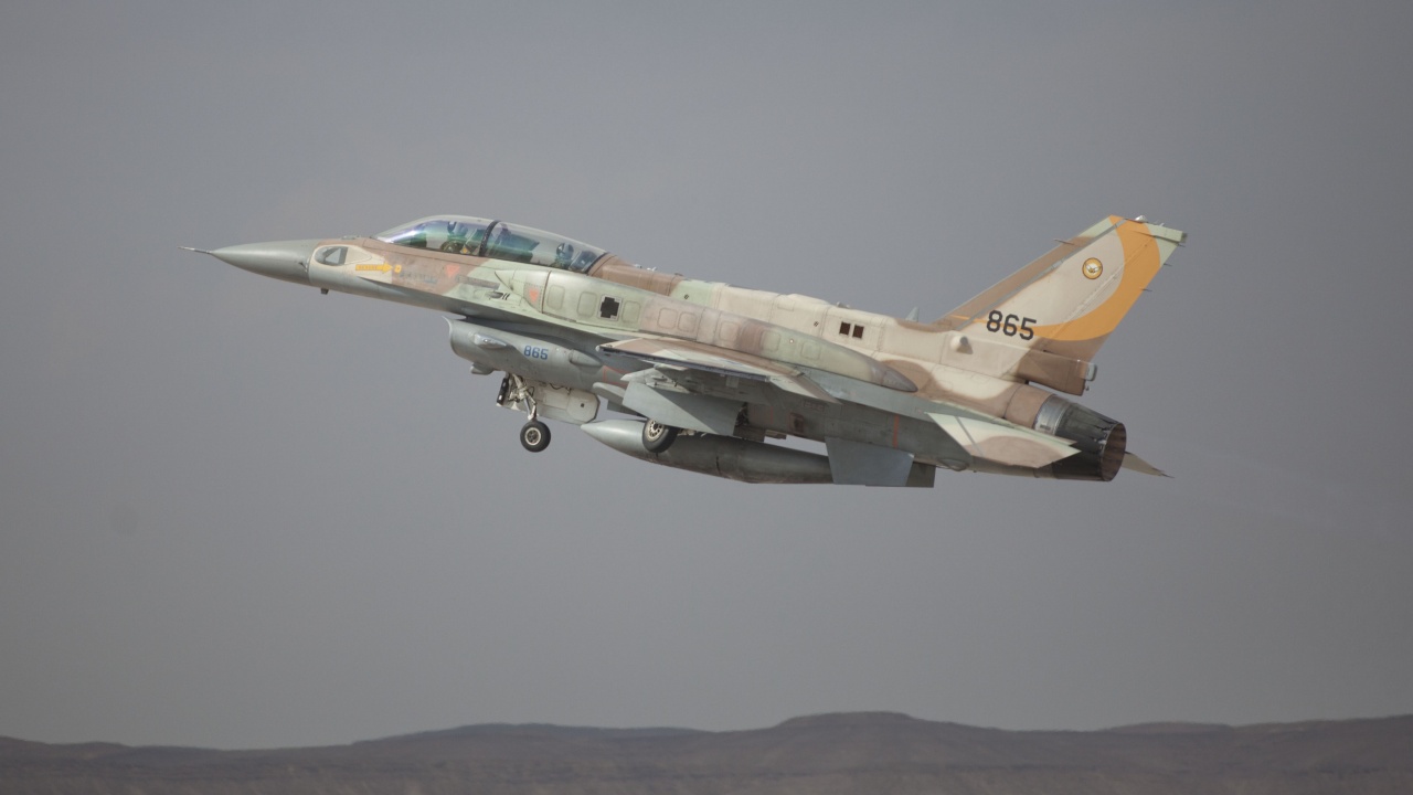 Израелски изтребители са навлизали във въздушното пространство на Иран?