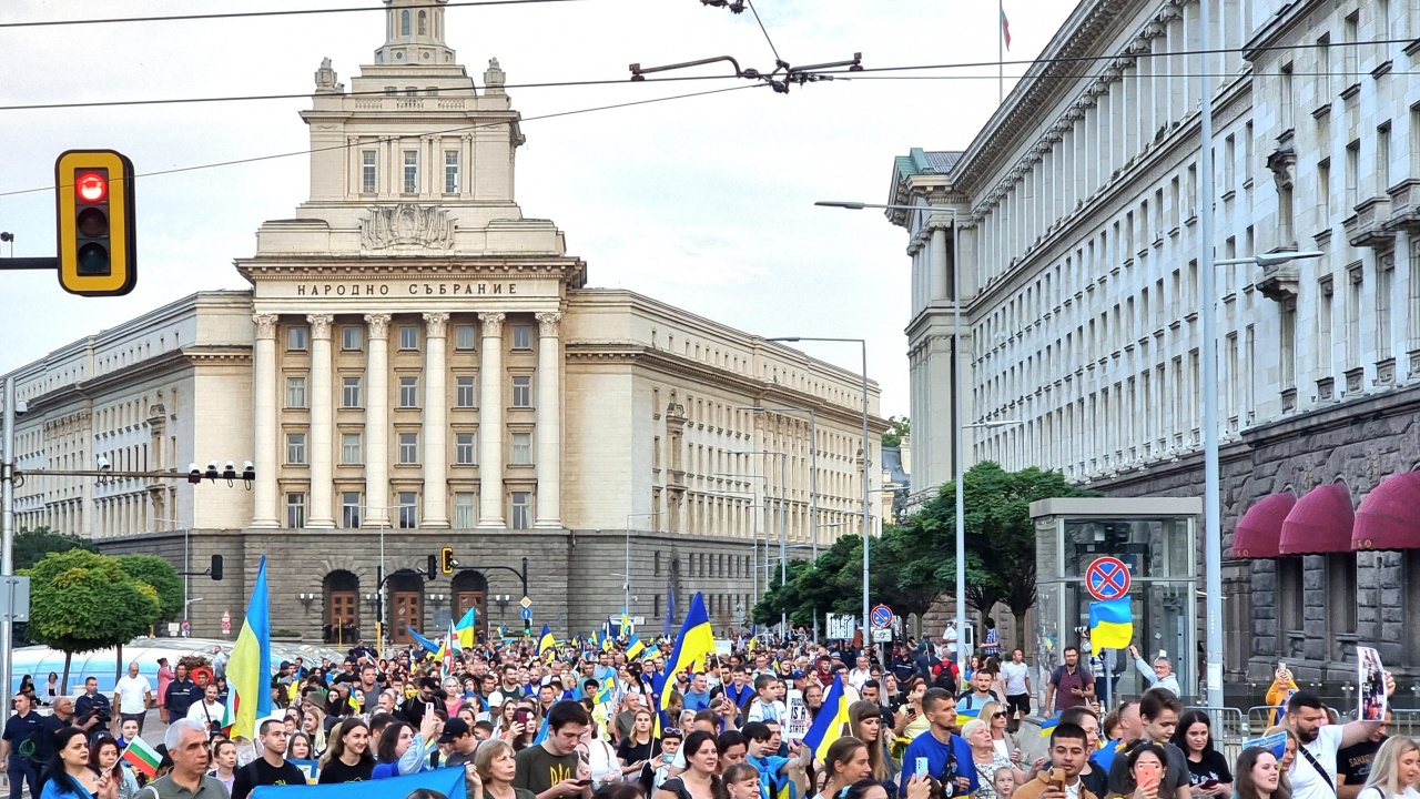 Шествие на свободата в София в Деня на независимостта на Украйна