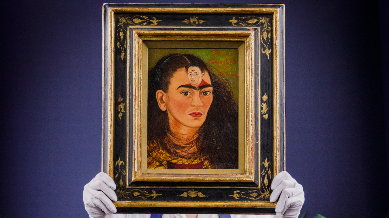 Емблематичен автопортрет на Фрида Кало е изложен за първи път от 25 години в Аржентина
