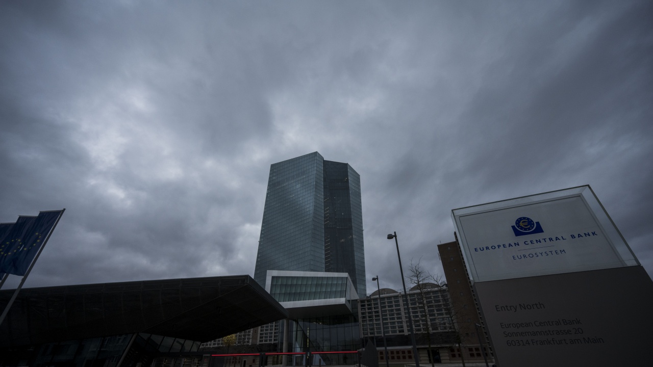 ЕЦБ ще продължава да повишава лихвите