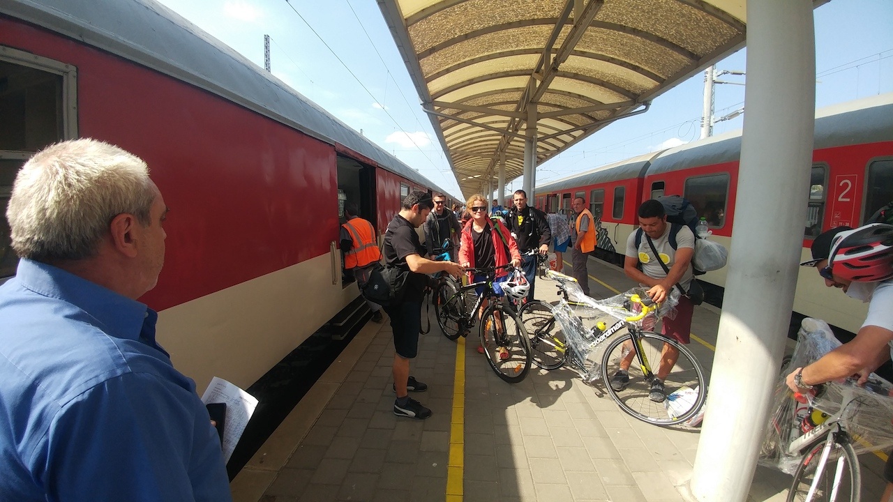 БДЖ ще осигури вагони за превоз на велосипедите на участниците в колоездачния преход „Дунав Ултра”