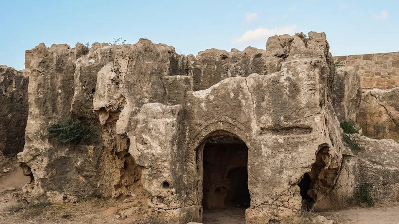 Румънски музеографи откриха нови археологически находки в обекта Кустура Четътелей