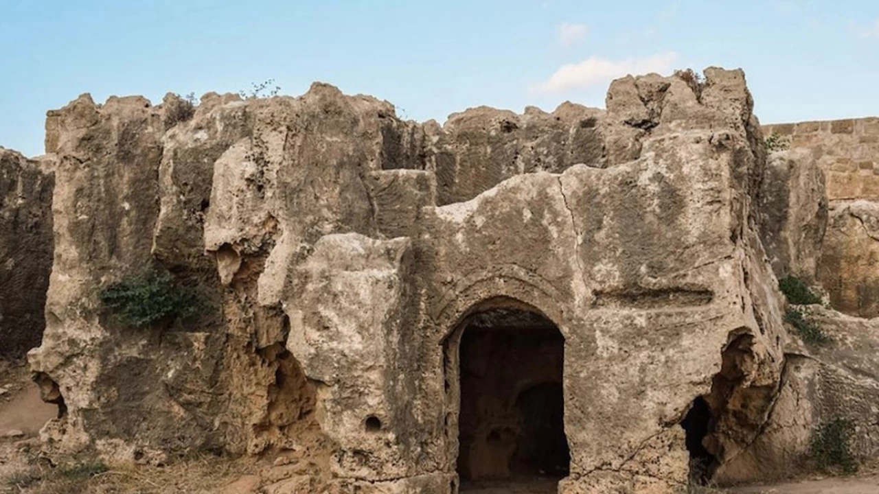 Нова ценна находка откриха археолози проучващи средновековния български град Русокастро