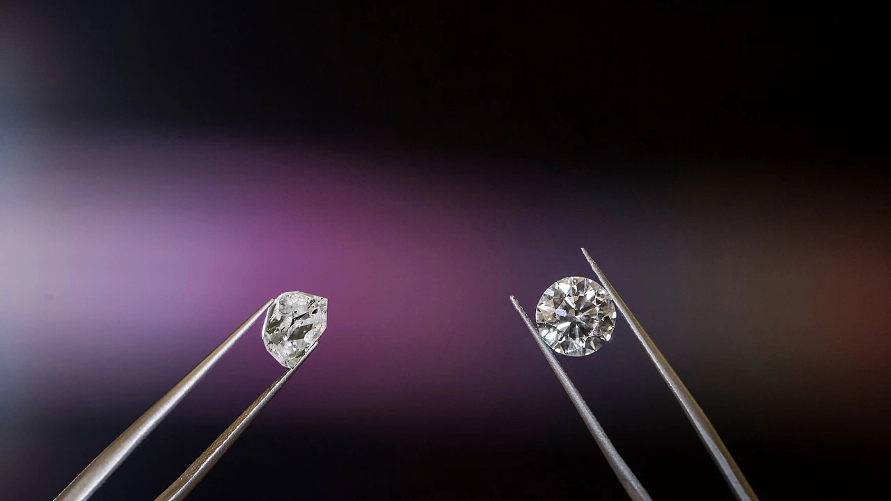 Въпреки санкциите на Запада Руската федерация възстанови износа на диаманти почти до