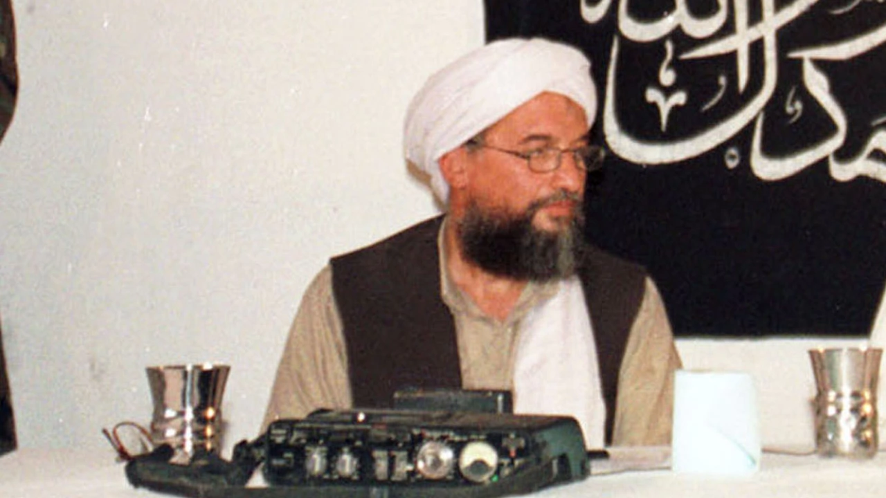 Тялото на бившия лидер на Ал Кайда Айман аз Заухири