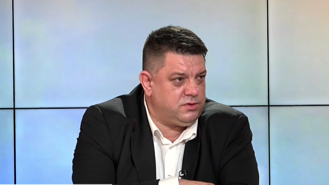 Атанас Зафиров (БСП): Ако държавата не се намеси решително, рискуваме да бъдем заляти от мигранти