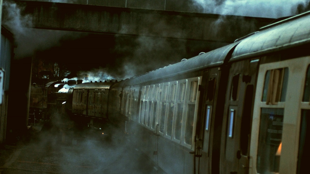 Товарен влак се запали на гара Каспичан