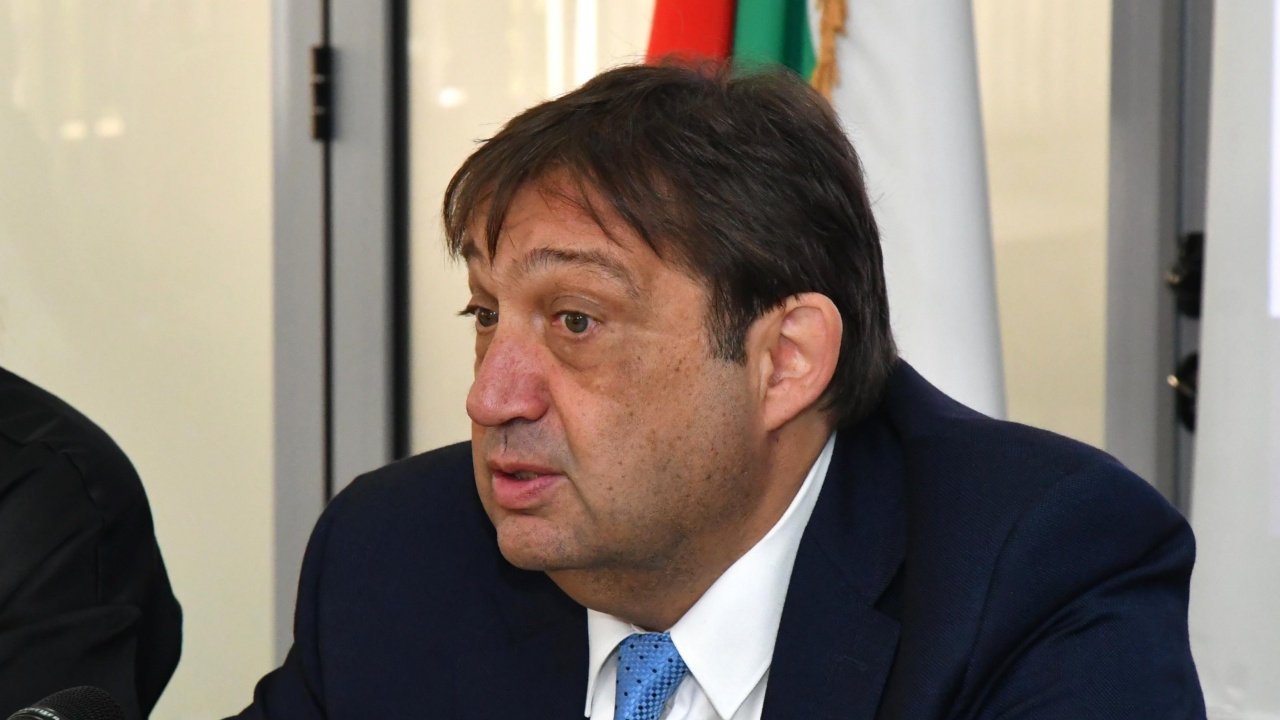 Министър Шишков ще инспектира строителството на интерконектора Гърция – България 